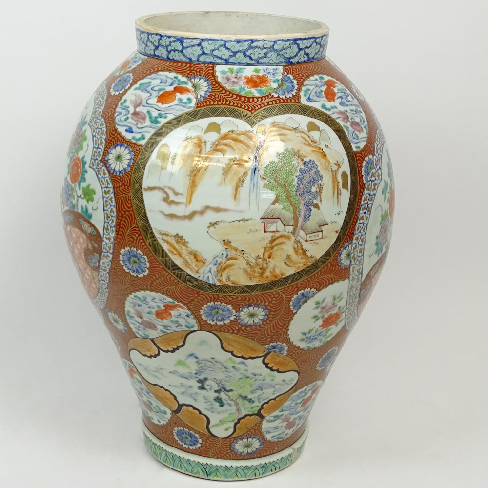 Large Japanese Imari Vase.