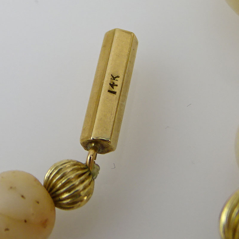 Vintage Angel Skin Coral 14 Karat Yellow Gold Bead Necklace
