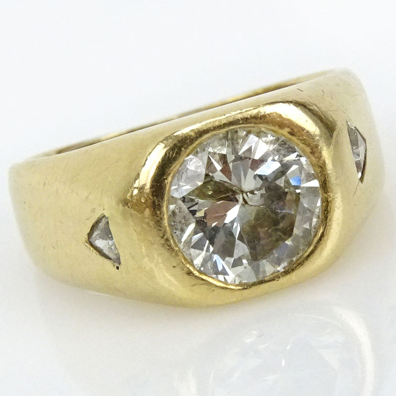 2.45 Carat Old European Cut Diamond and 14 Karat Yellow Gold Ring.