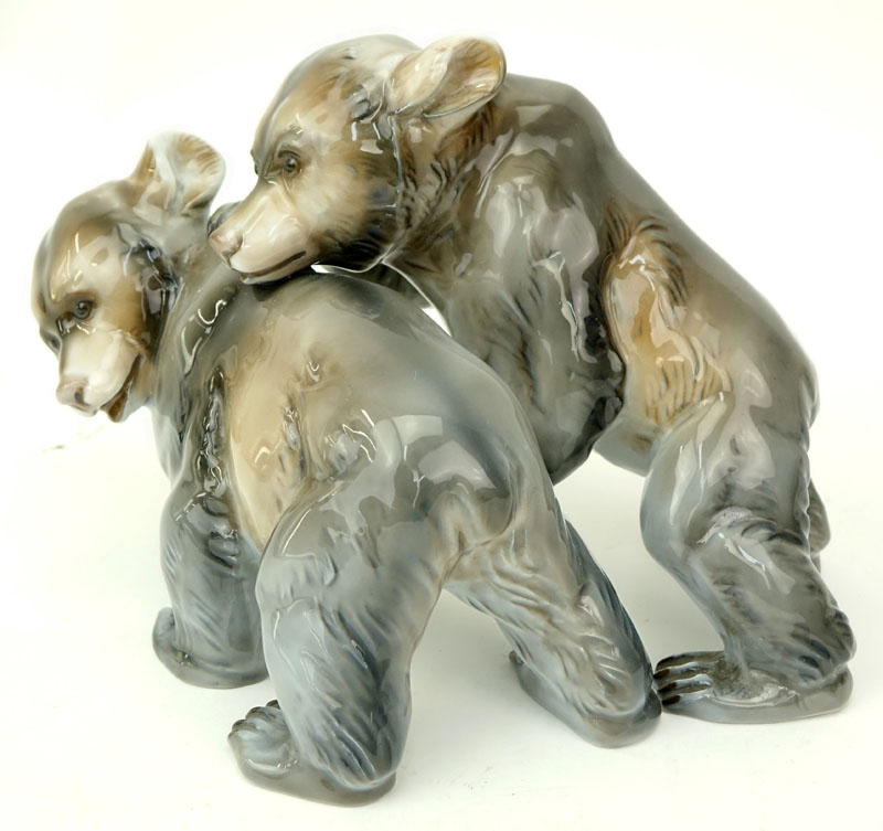 Rosenthal Germany-Kunstabteilung Selb Bear Porcelain Group