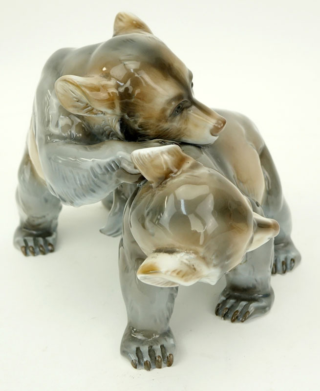 Rosenthal Germany-Kunstabteilung Selb Bear Porcelain Group