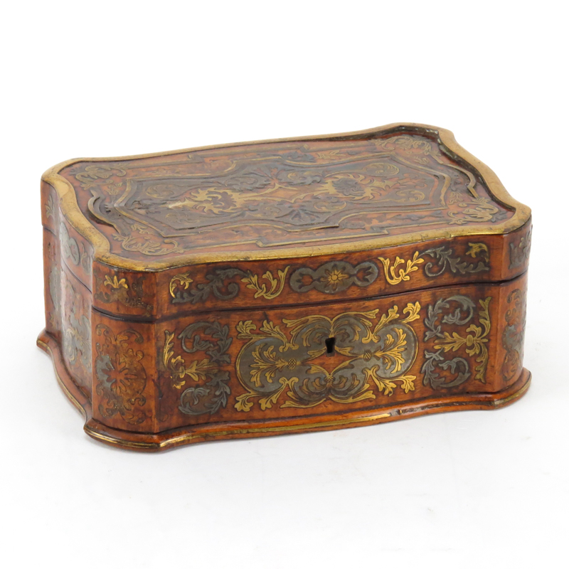 19th Century Continental Boulle Work Walnut and Rosewood Serpentine Velvet Lined Dresser Box