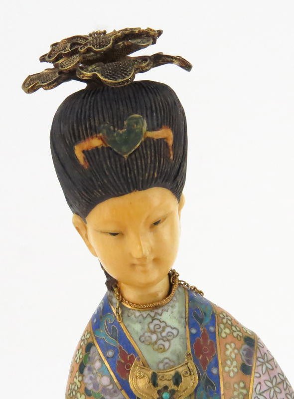 Early 20th Century Chinese Cloisonné Enamel and Polychrome Courtesan Figurine in Original Fitted Box