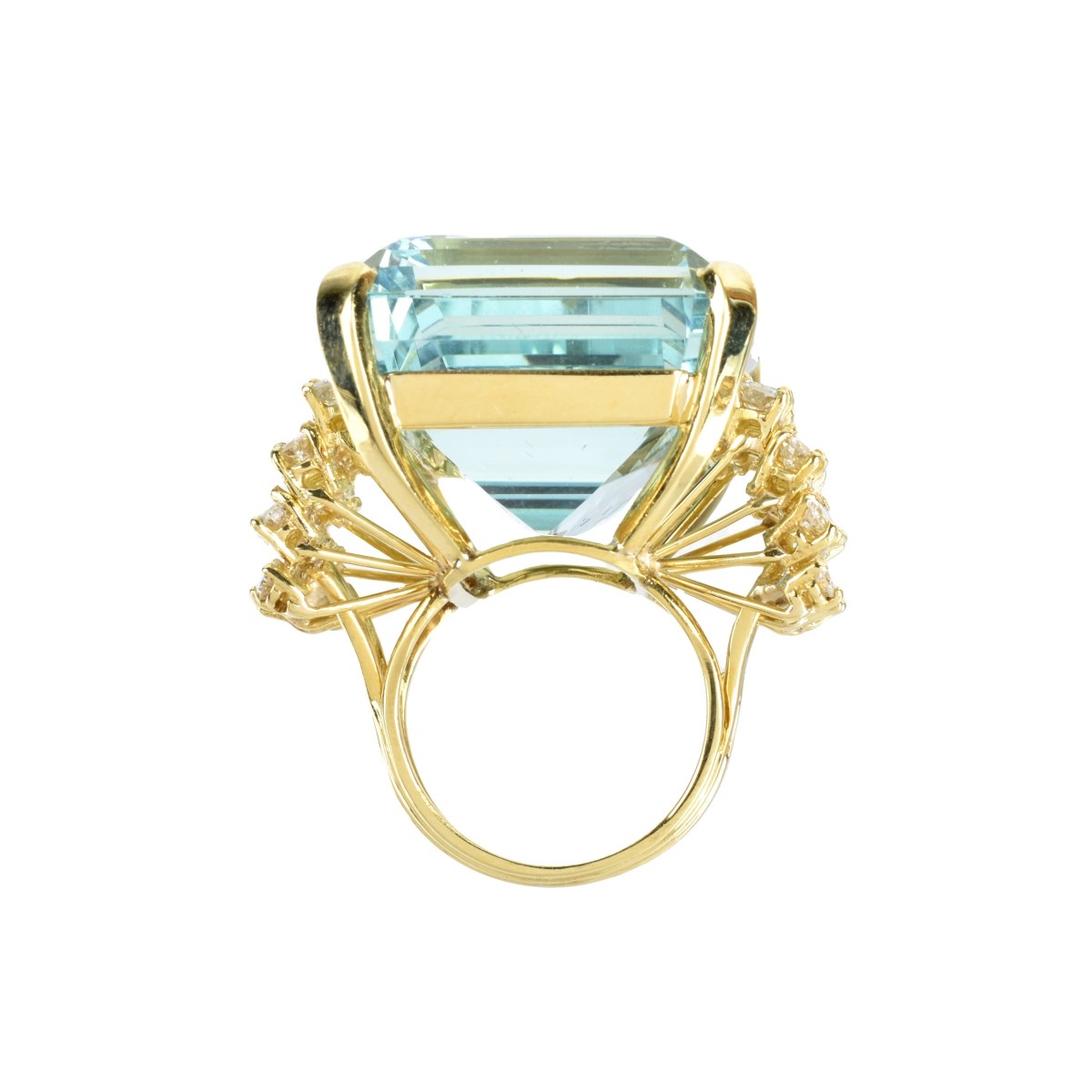 Aquamarine, Diamond and 18K Ring