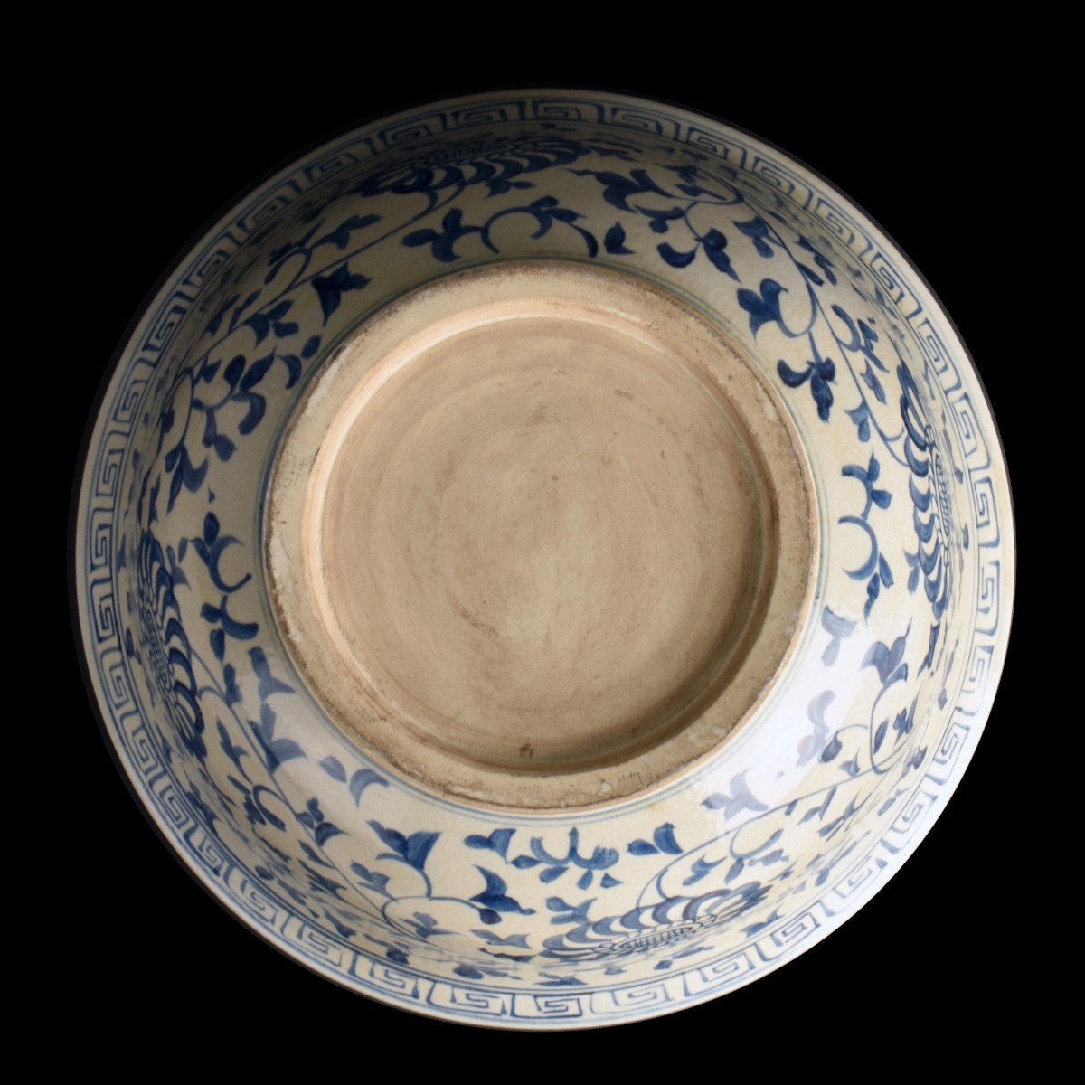 Large Chinese Porcelain Centerpiece Bowl