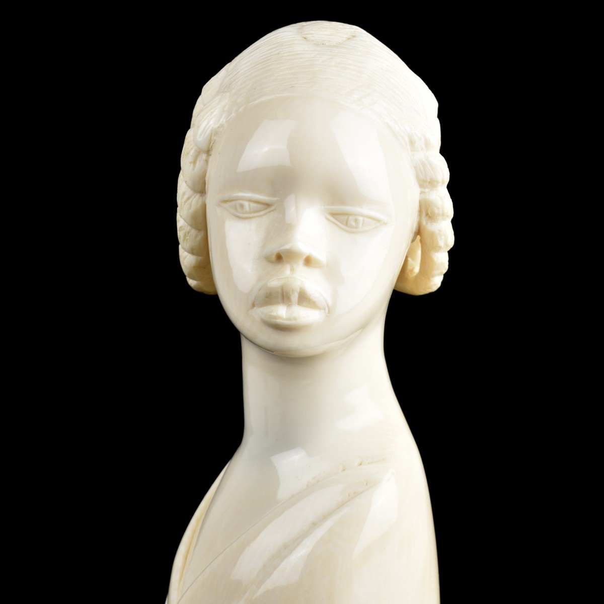 Antique African Carved Bust of a Woman