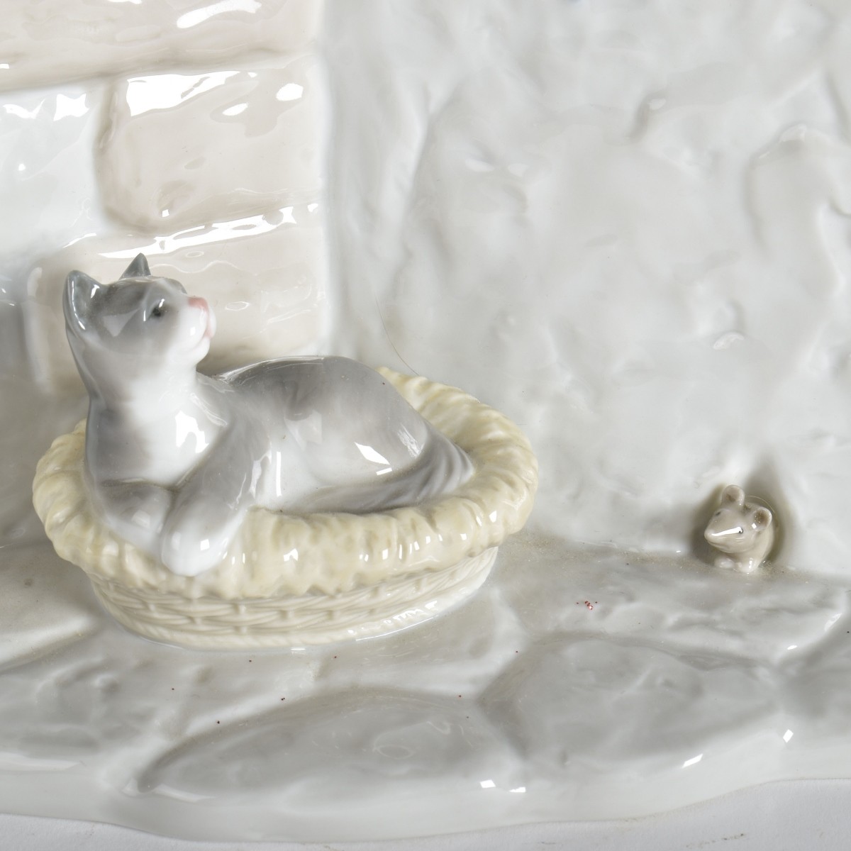 Lladro "It's Almost Time" Figurine