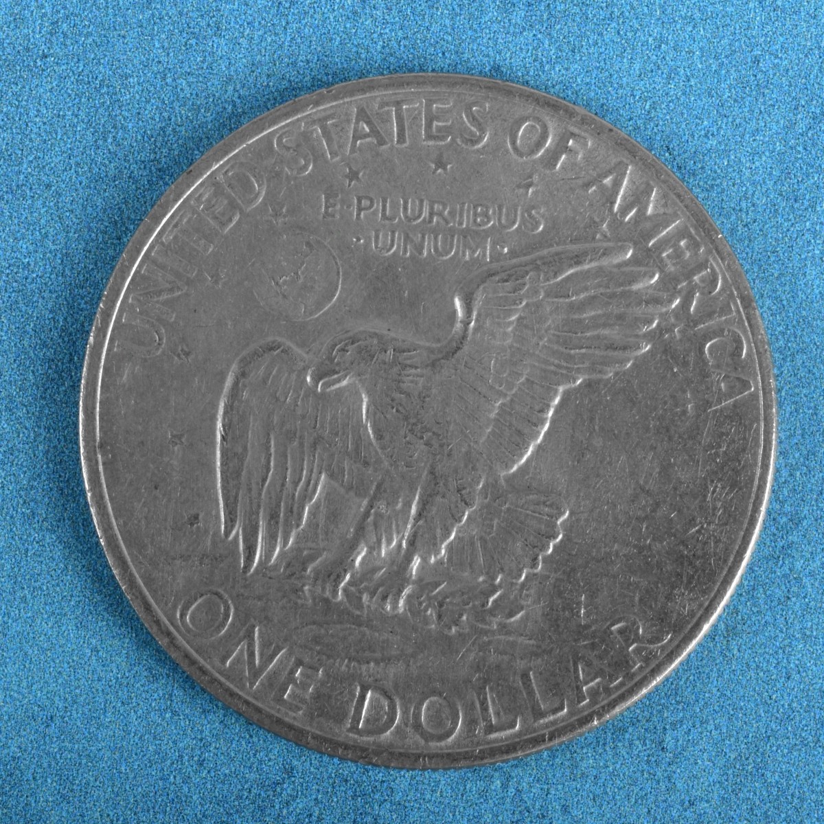 (5) 1922 - 1977 U.S. Dollars