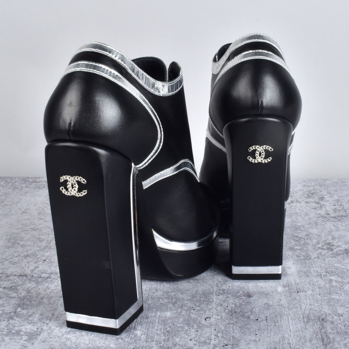 Chanel 2019 Interlocking CC Lace-Up Boots