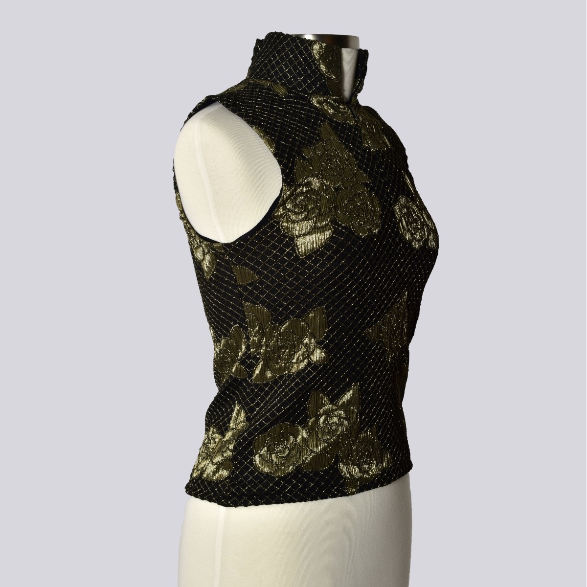 Chanel Black and Gold Sleeveless Top
