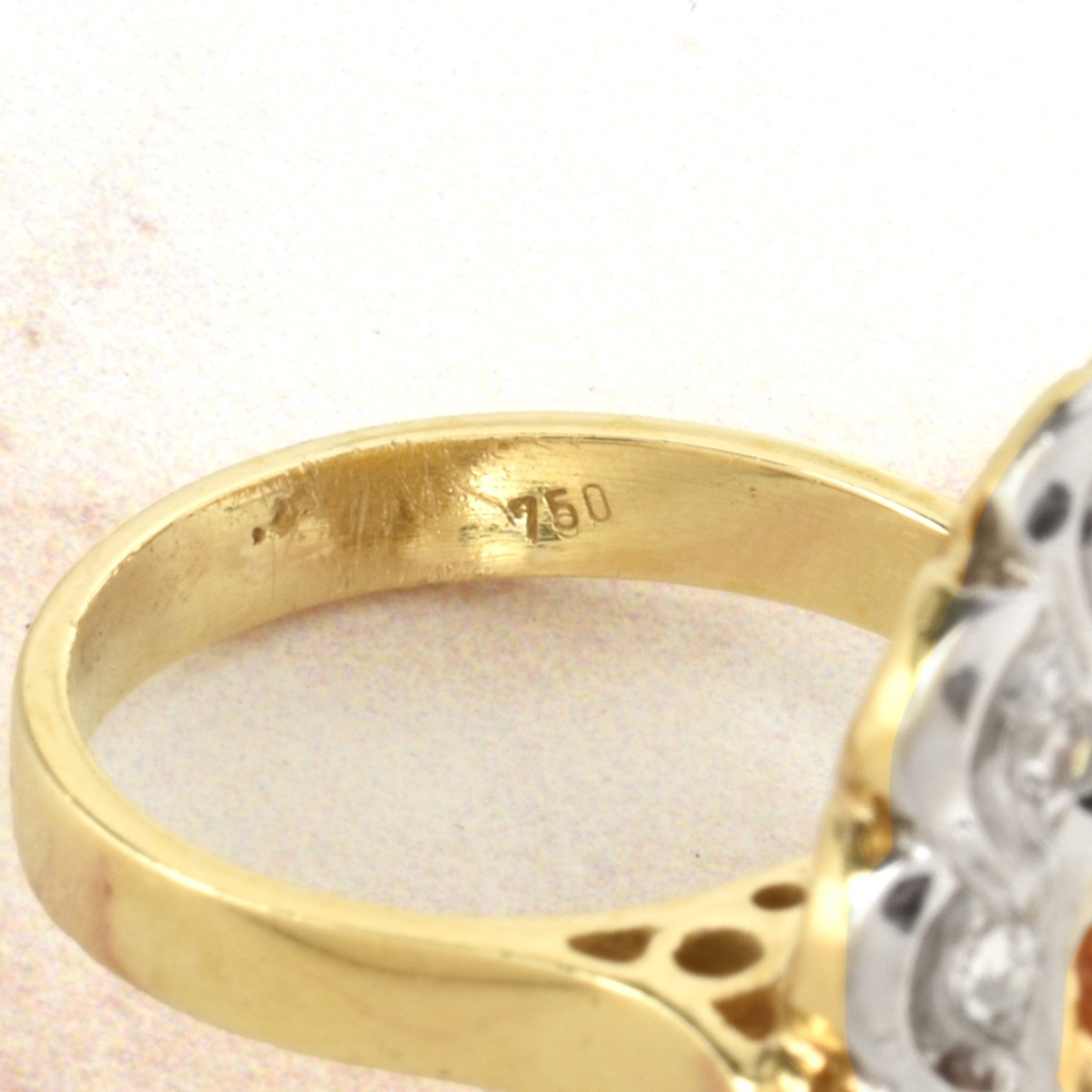 AGL Sapphire, Diamond and 18K Ring