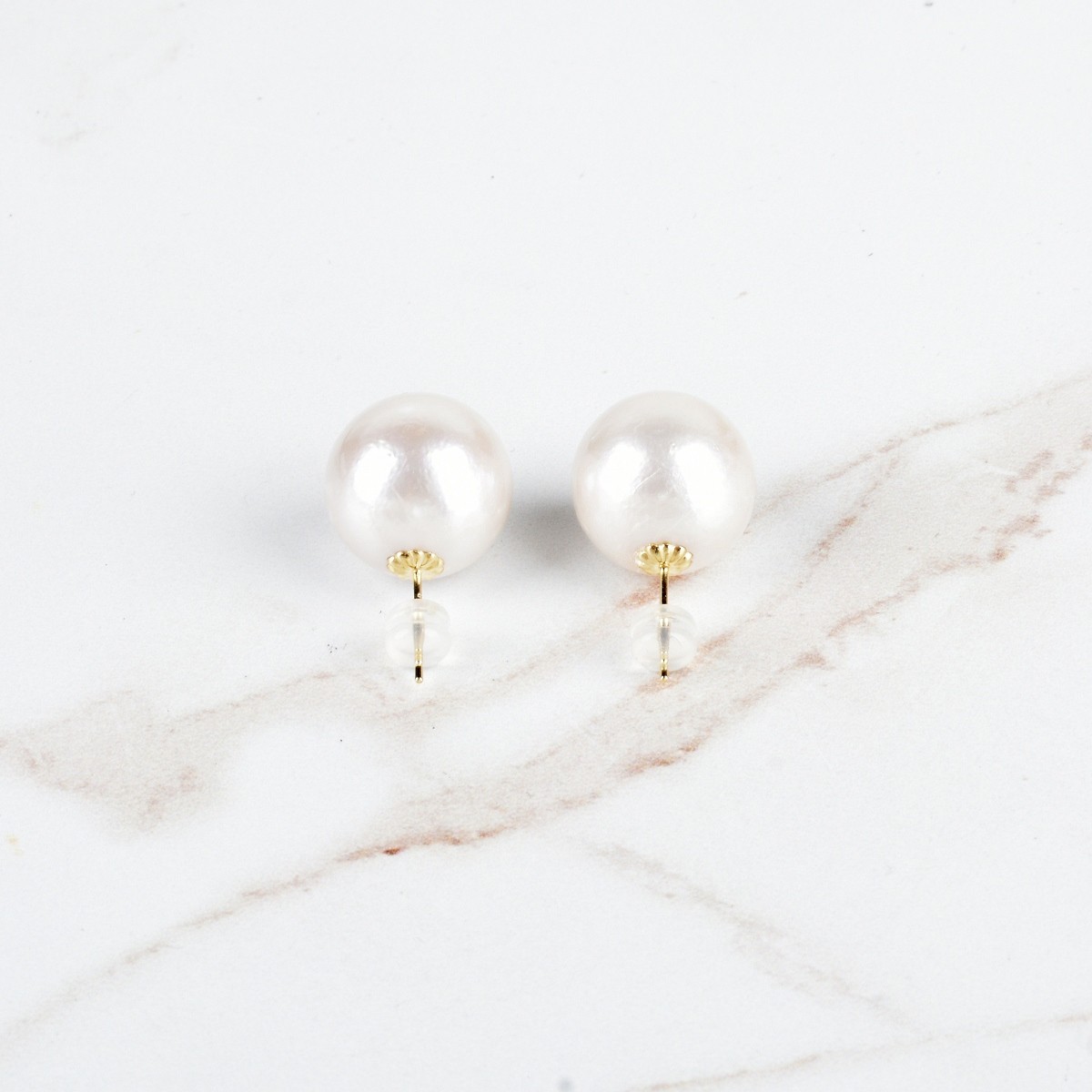 Pearl and 18K Ear Studs