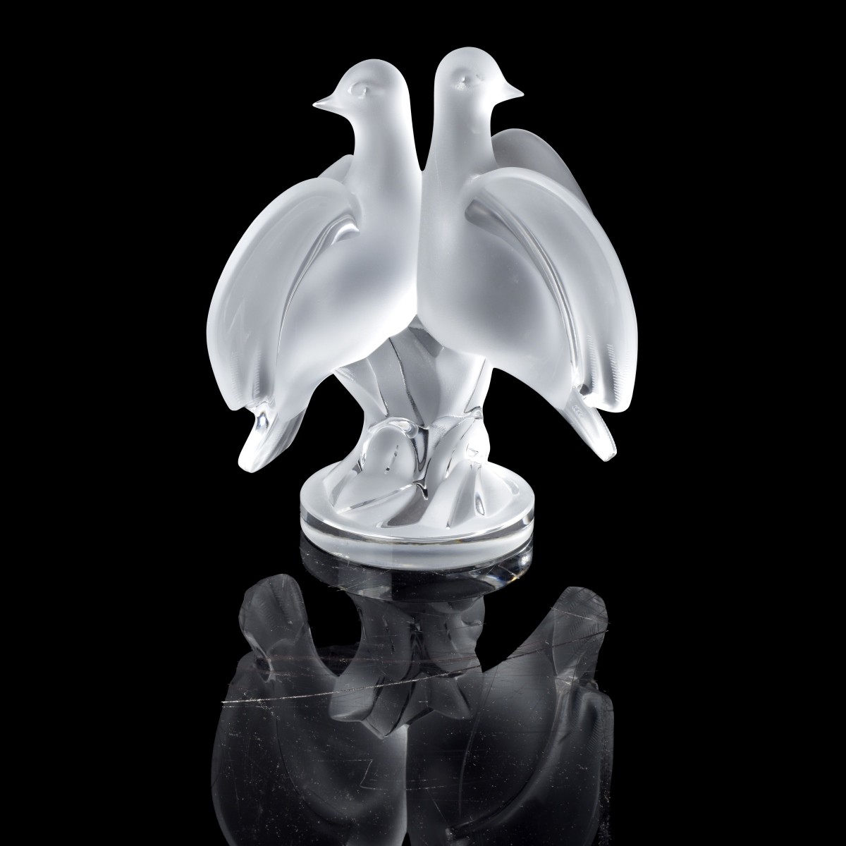 Lalique Crystal Ariane Doves Figurine