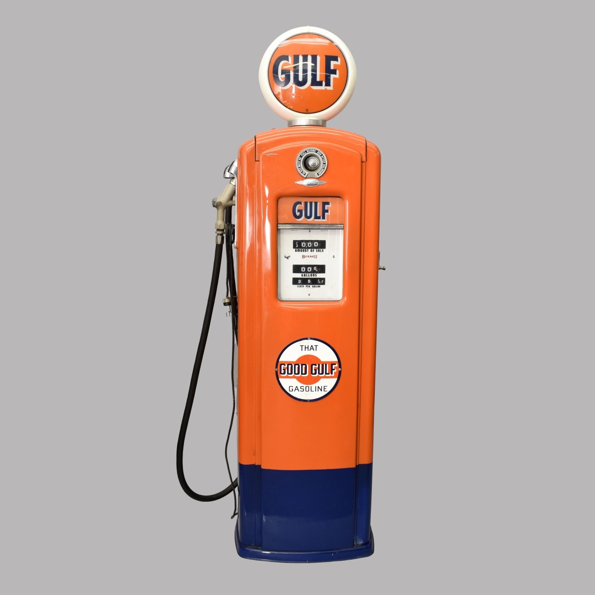 Vintage Gulf Gas Pump