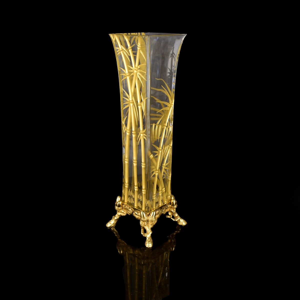 Baccarat Bambous dor Crystal Vase