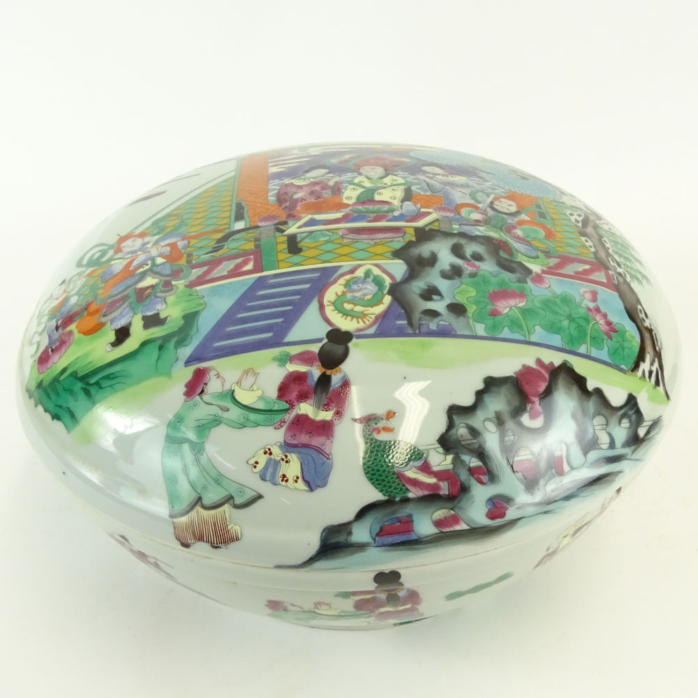 Large Chinese Hand Painted Porcelain Round Covered Tureen.