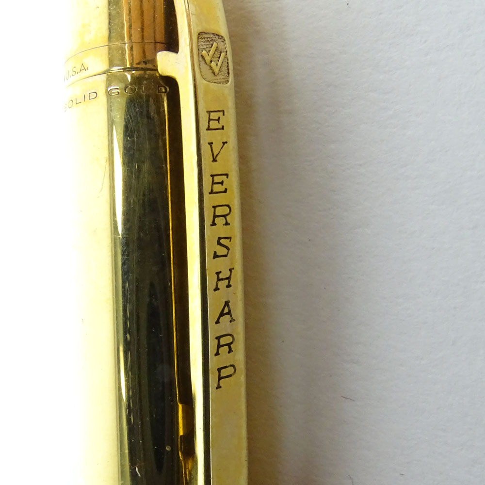 Vintage Eversharp 14 Karat Yellow Gold Skyline Fountain Pen and Repeater Pencil Set.