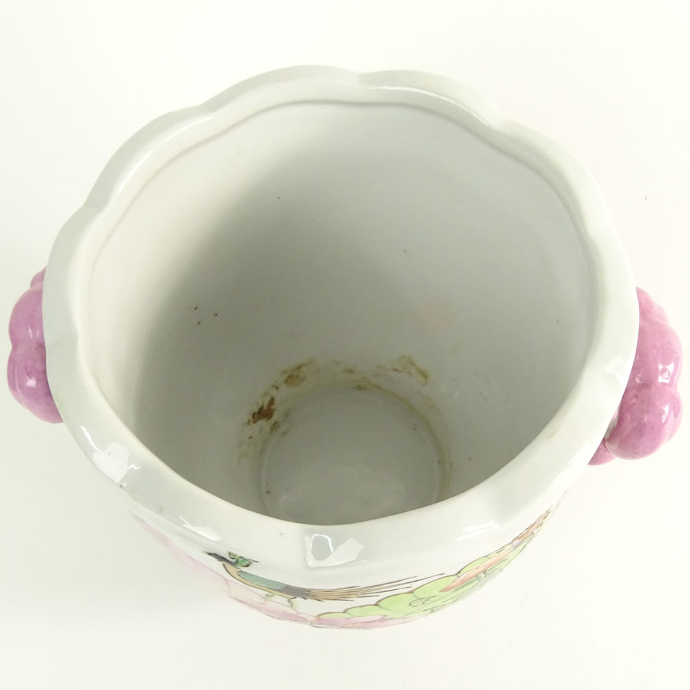 Chinese Tobacco Leaf Porcelain Cache Pot.
