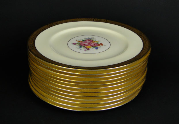 Set of Twelve (12) Royal Cauldon #V3669 Pattern Porcelain Dinner/Service Plates