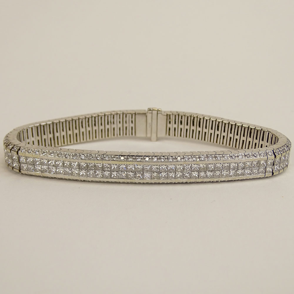 Lady's approx. 12.0 Carat Invisible Set Diamond and 18 Karat White Gold Flexible Link Bracelet.