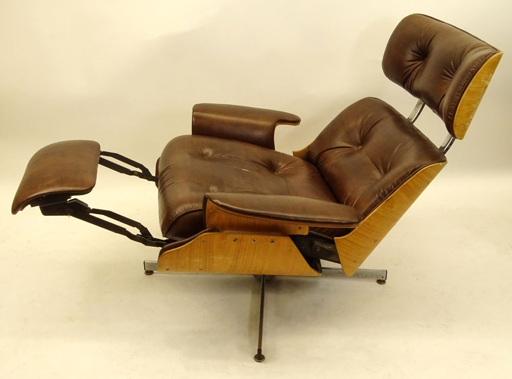 Mid Century Modern Plycraft Eames Style Recliner With Built-in Footrest.