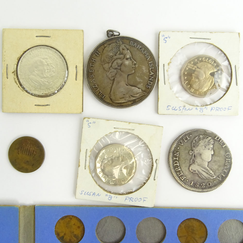 Lot of assorted coins.