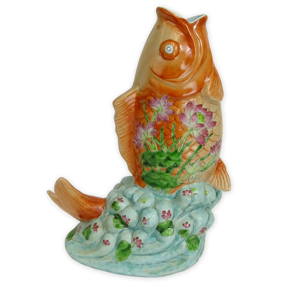 Vintage Chinese Porcelain Fish Vase.