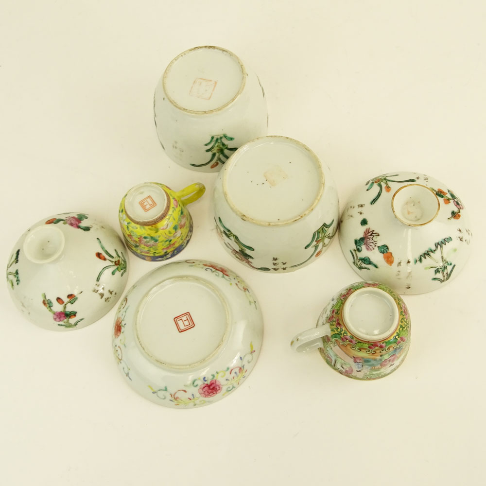 Lot of 5 Chinese Porcelain Items.
