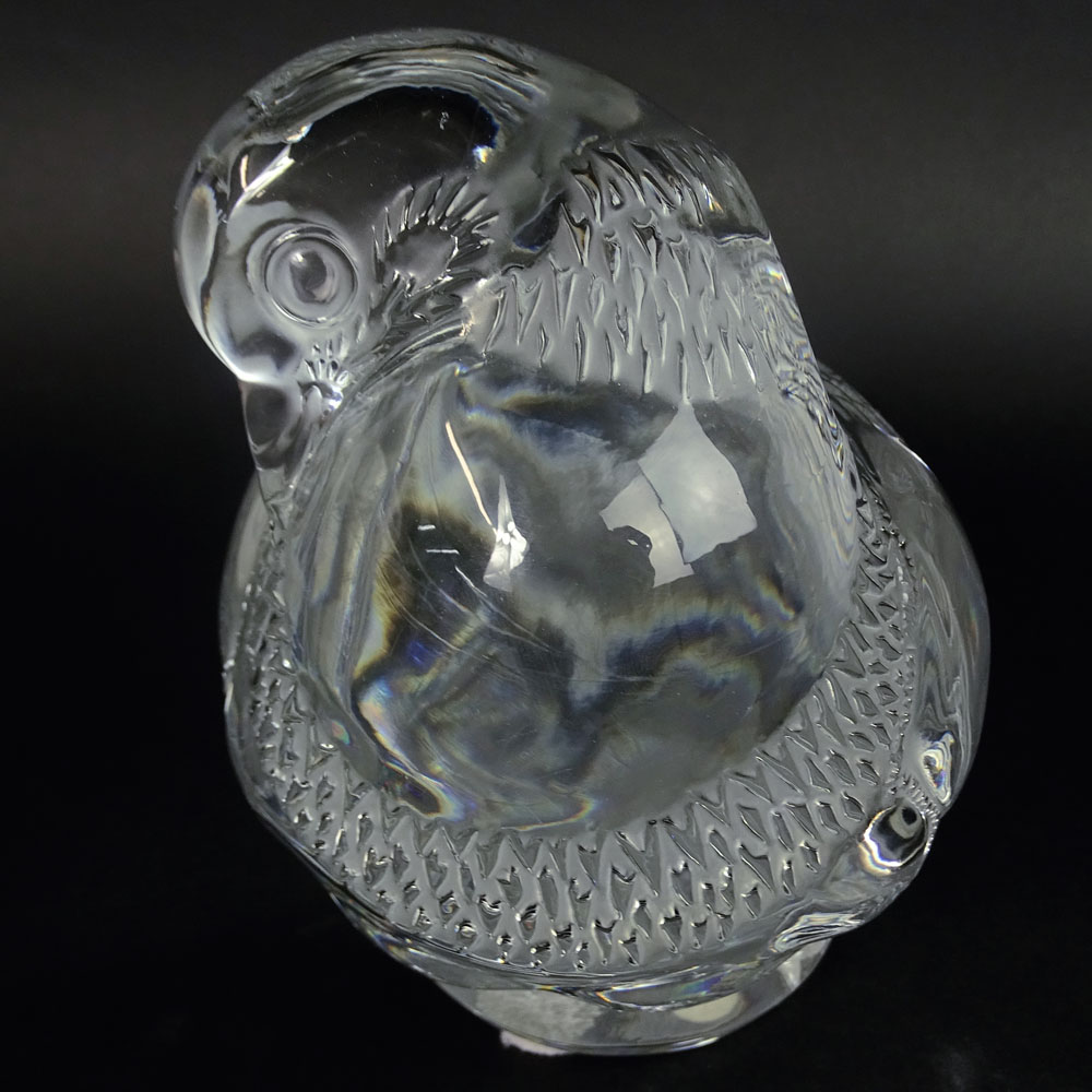 Lalique "Pigeon Grand" Crystal Figure. 