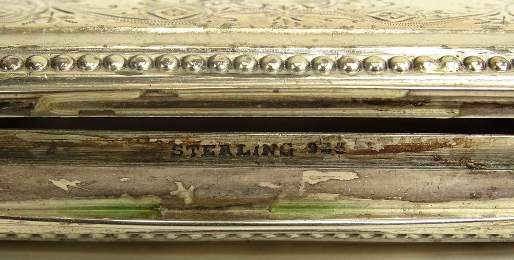 Antique Sterling Silver Snuff Box.