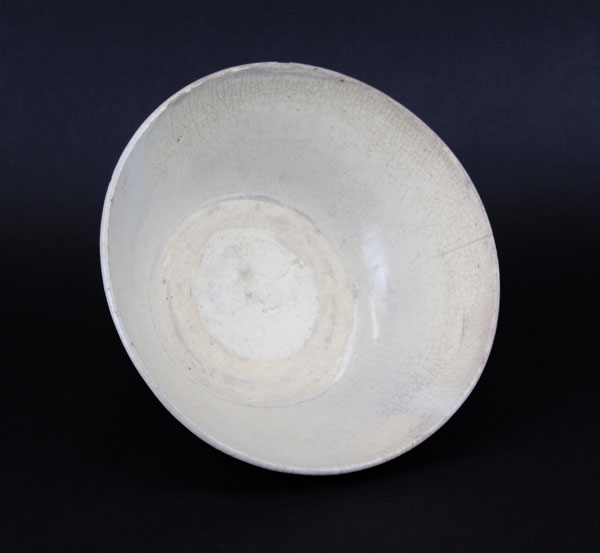 Chinese Sung Dynasty Glazed and Decorated Ceramic Bowl