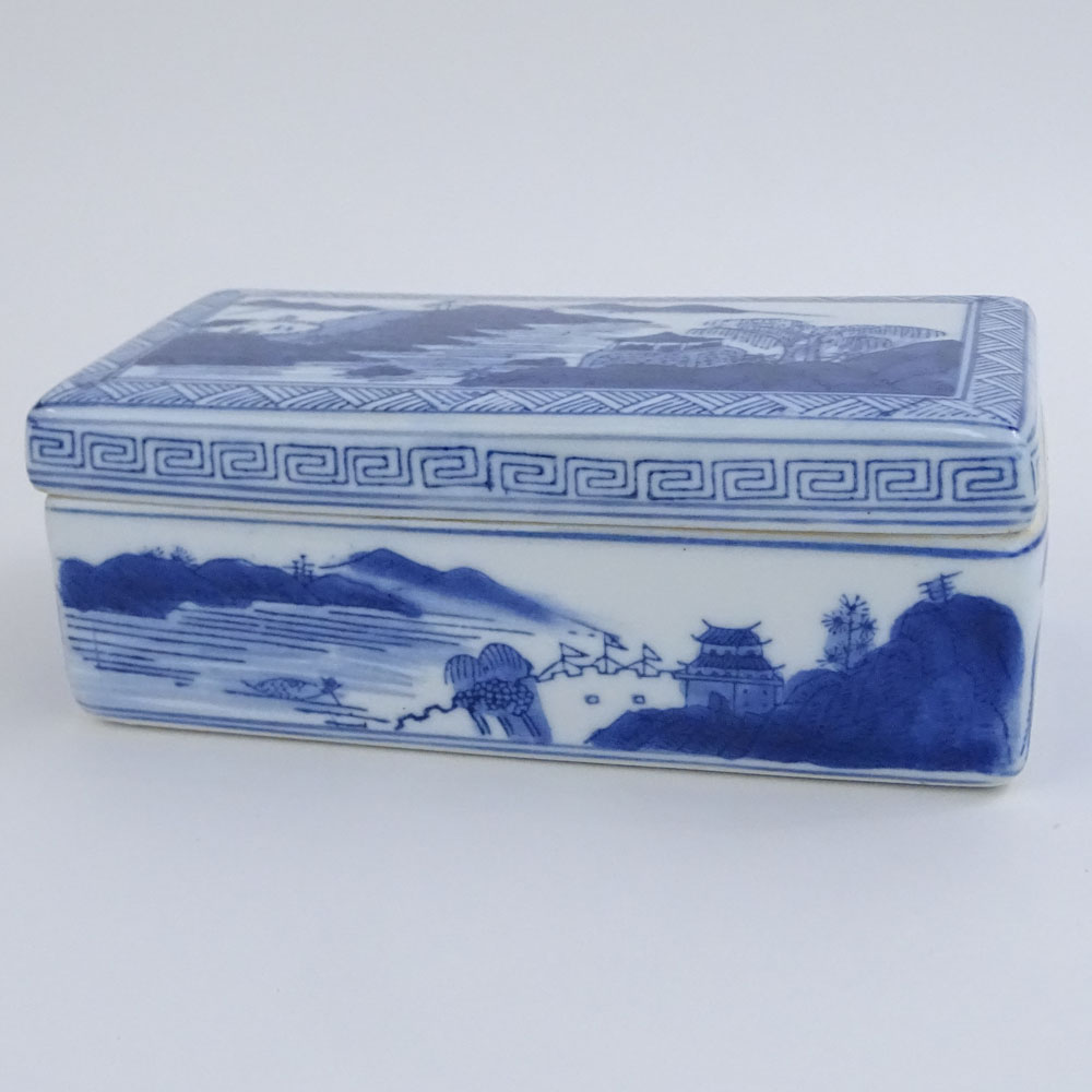 Vintage Chinese Blue and White Porcelain Box