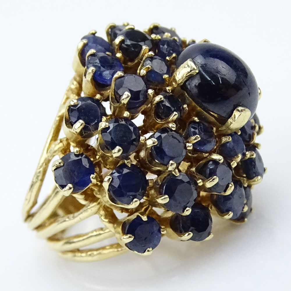 Vintage Cabochon Sapphire and 14 Karat Yellow Gold Dome Ring