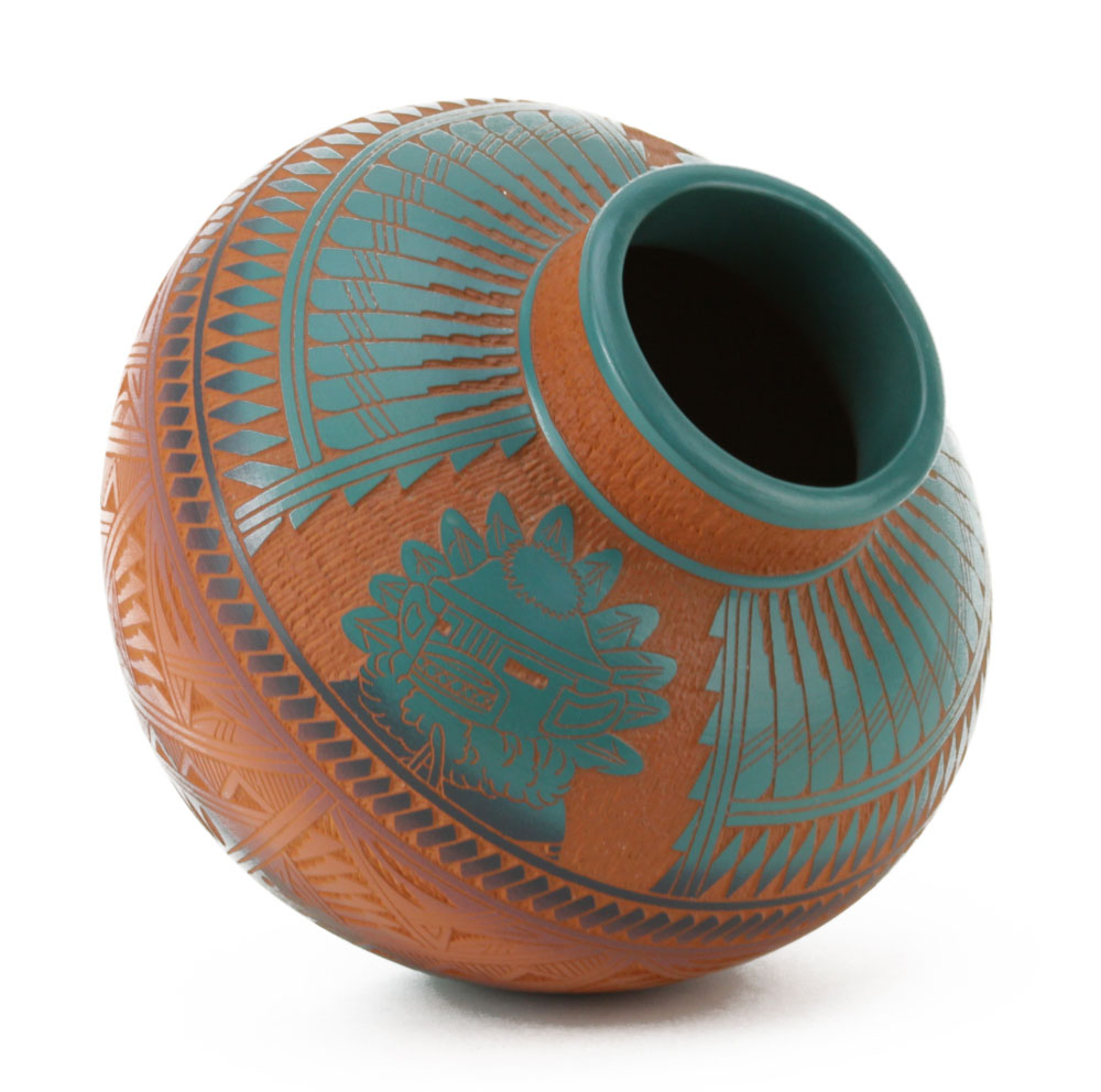 Jr. D. Aragaon, Native American (20th C). Glazed and airbrushed pottery vase