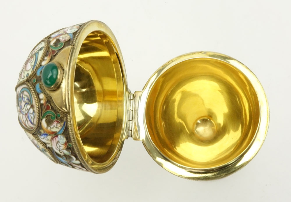 Early 20th Century Russian 84 Gilt Silver and Cloisonne Enamel Egg with Cabochon Emerald and Amethyst.