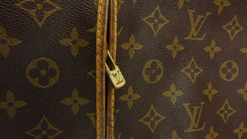 Vintage Louis Vuitton Monogram Canvas Hanging Suit Bag