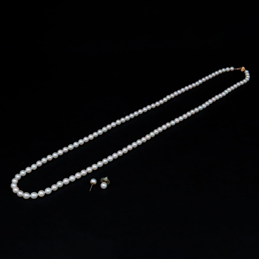 7.5mm Freshwater Pearl and 14 karat Gold Necklace and Earring Suite