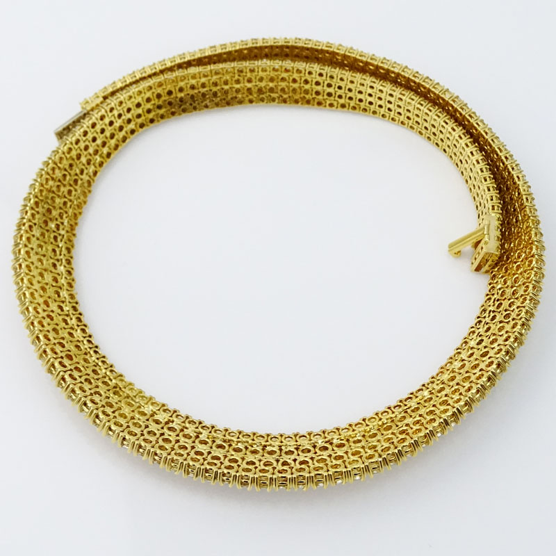 Fine Quality Approx. 50.0 Carat Round Brilliant Cut Diamond and 18 Karat Yellow Gold Necklace