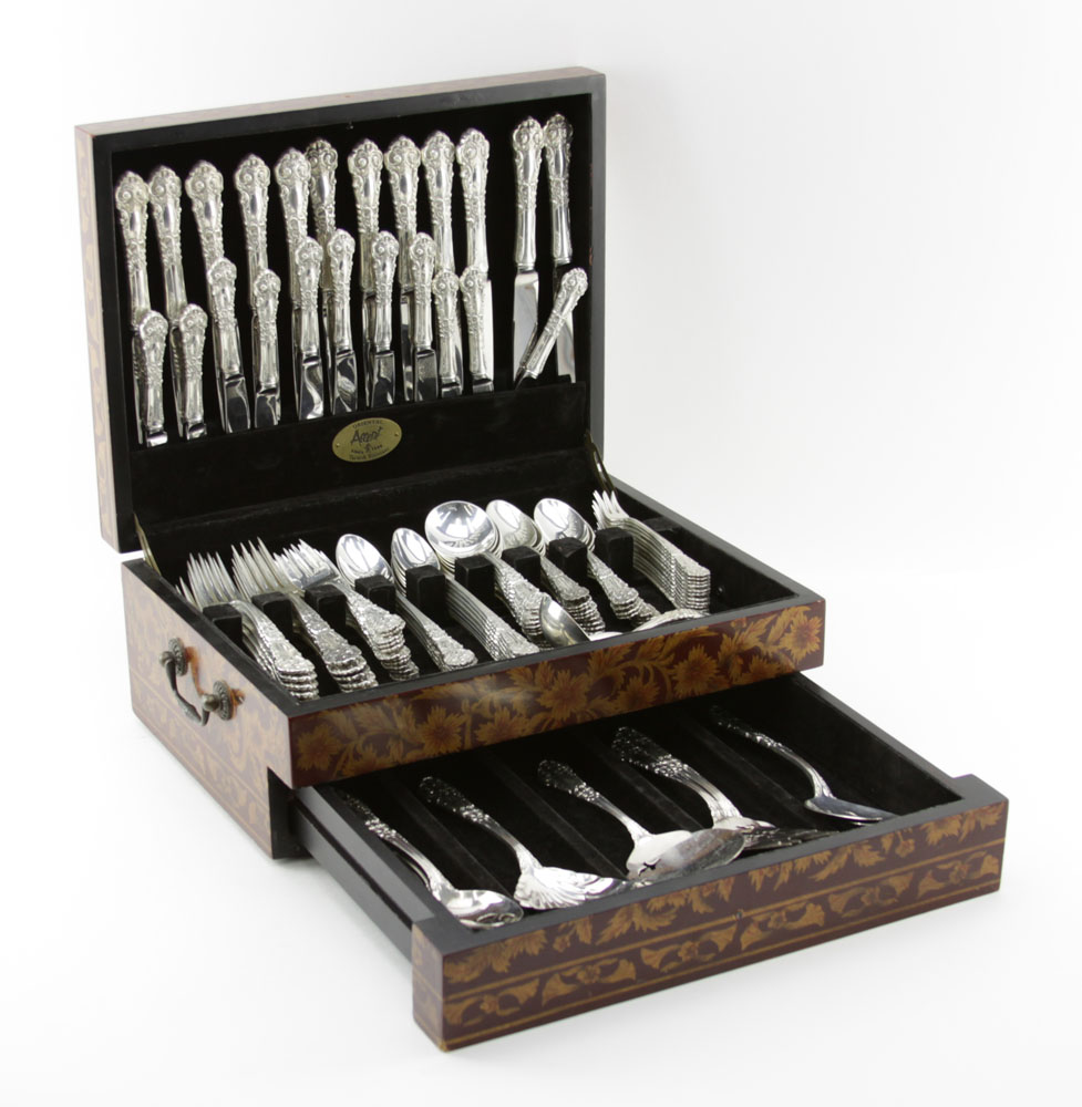 One Hundred Twenty (120) Pieces Reed & Barton French Renaissance Sterling Silver Flatware