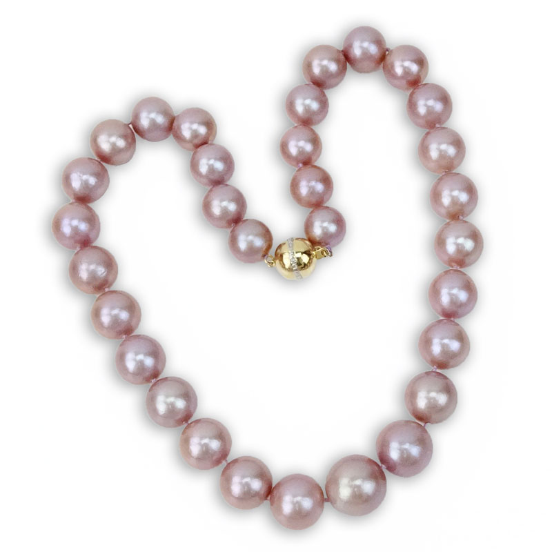 Single Strand Graduated Lavender Pearl Necklace with 14 Karat Gold Clasp