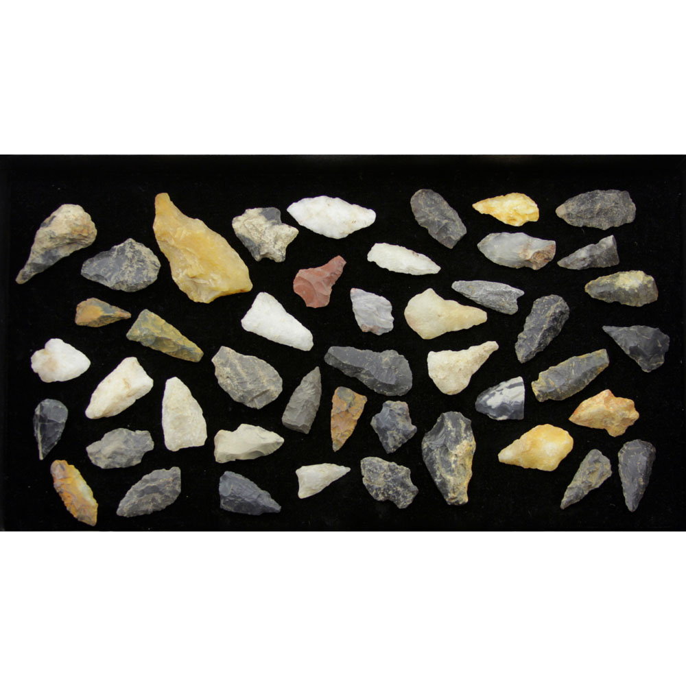 Grouping of Forty-Five (45) Native American Indian Artifacts: Stone Arrow Heads