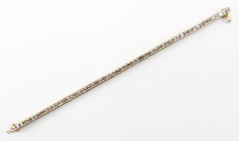 Very Fine Approx. 7.28 Carat Invisible Set Asher Cut Diamond and 18 Karat Yellow Gold Line Bracelet