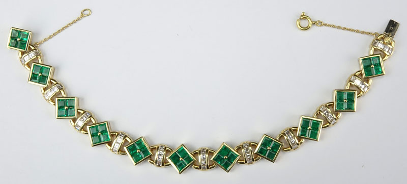 Very Fine Quality Adler Joailliers, Genève, Switzerland Circa 1950 Approx. 10.0 Carat Square Cut Colombian Emerald, Square Mirror Cut Diamond and 18 Karat Yellow Gold Bracelet