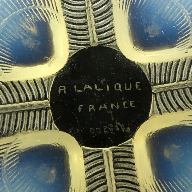 R. Lalique "Coquilles" Opalescent Bowl. Signed R Lalique, No. 3200.