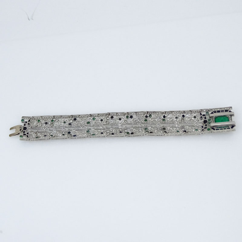 7.75 Carat Colombian Emerald, 15.0 Carat Diamond and Platinum Bracelet. 