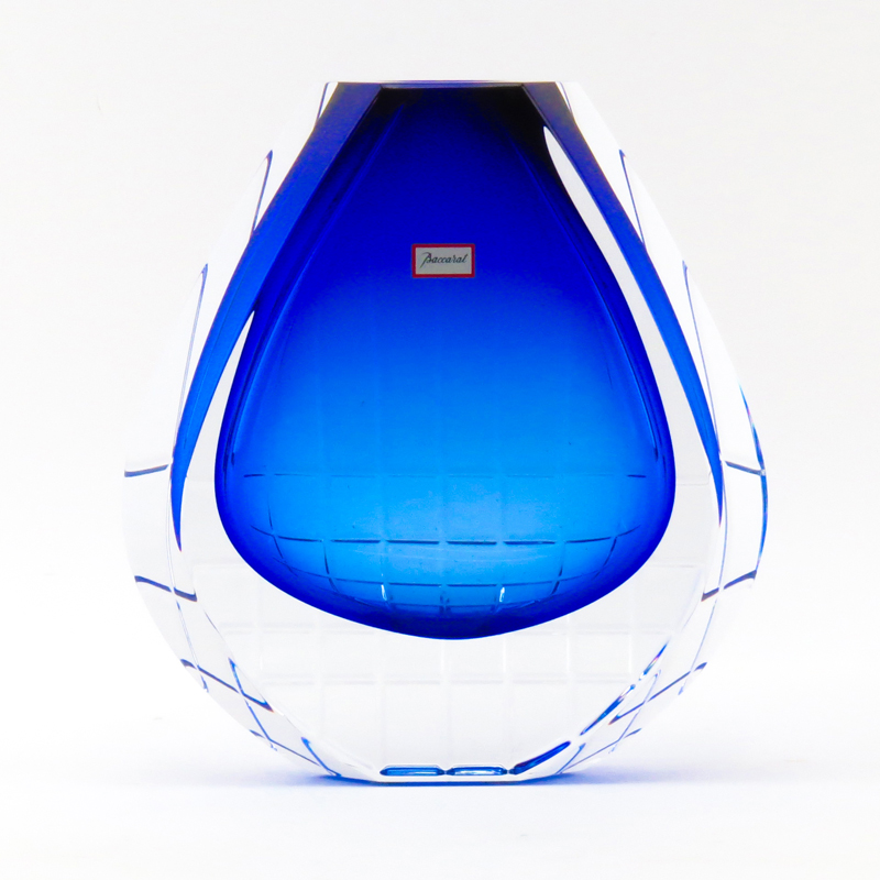 Baccarat "Neptune" Cobalt Crystal Vase in Original Box #792549