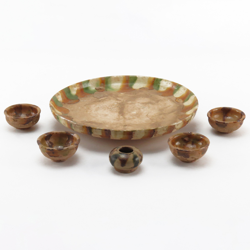 Chinese Tang Dynasty Sancai Glazed Pottery Miniature Bowls and Vessel On Plate