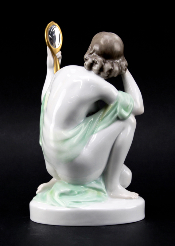 Herend Art Deco Nude Handpainted Porcelain Figurine #5724