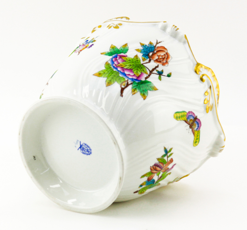 Herend Queen Victoria Handpainted Porcelain Cachepot #7227