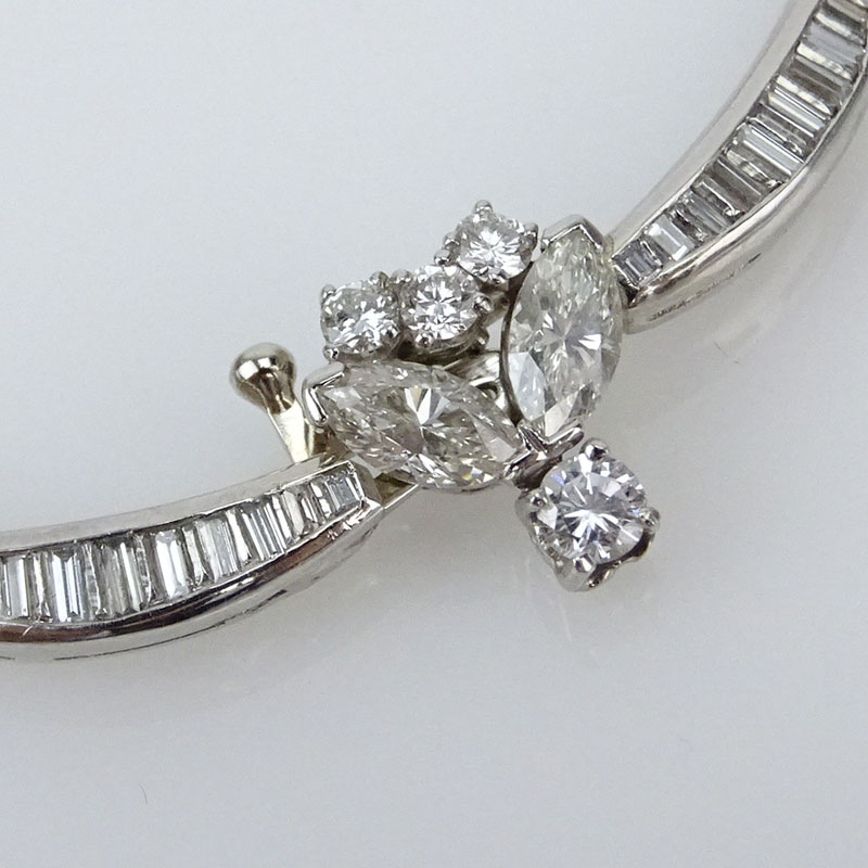 1950s Approx. 13.60 Carat Diamond, 3.0 Carat Emerald and 18 Karat White Gold Necklace. 